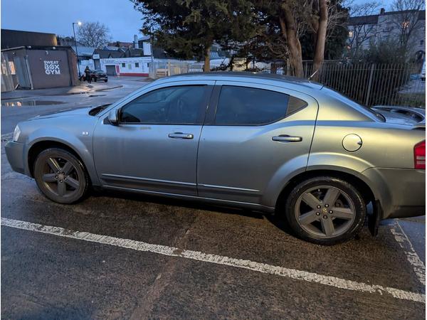 Dodge Avenger 2.4 SXT 4dr
