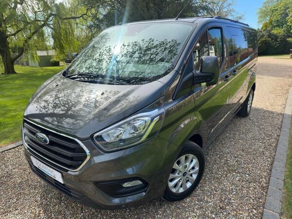 Ford Transit Custom 2.0 320 EcoBlue Limited Crew Van Double Cab 5dr Diesel Auto L2 H1 Euro 6 (s/s) (6 Seat) (170 ps)