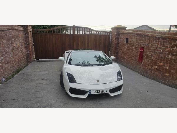 Lamborghini Gallardo 5.0 V10 Spyder EGear 4WD Euro 4 2dr
