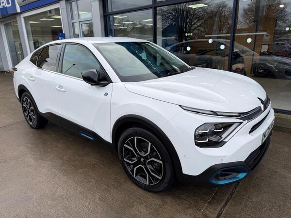 Citroen e-C4 X 50kWh Shine Plus Fastback Auto 4dr (7.4kW Charger)