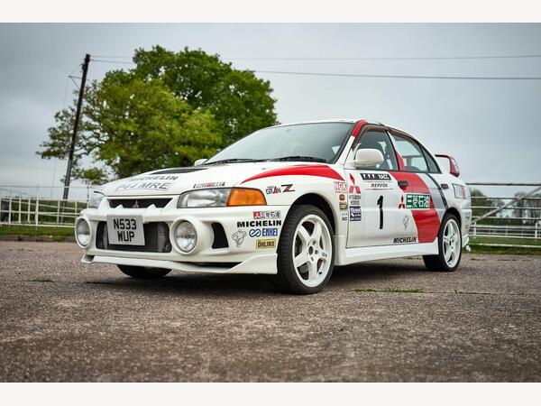 Mitsubishi Lancer