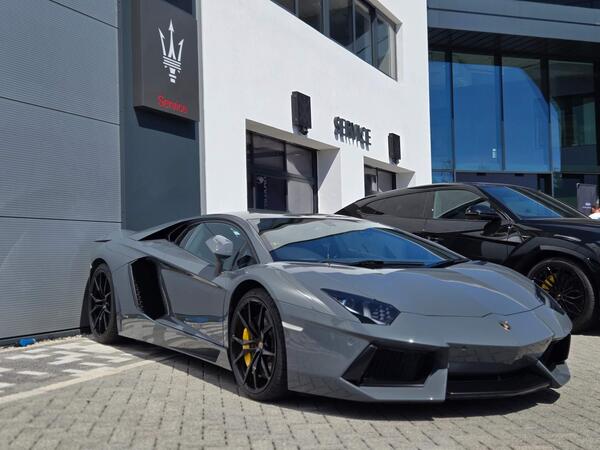 Lamborghini Aventador 6.5 V12 LP 700-4 ISR 4WD Euro 5 2dr