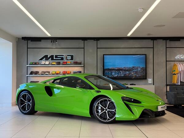 McLaren Artura 3.0T V6 7.4kWh Performance SSG Euro 6 (s/s) 2dr