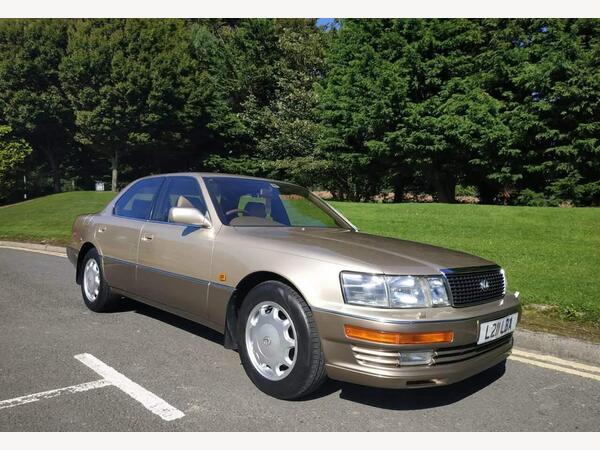 Lexus LS 4.0 400 4dr
