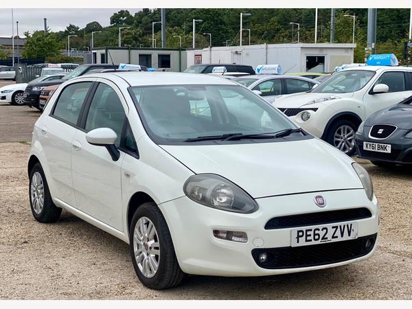 Fiat Punto 1.2 Easy Manual Euro 5 5dr