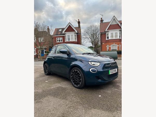 Fiat 500e C 42kWh La Prima Auto 2dr