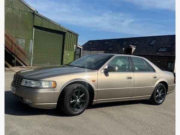 Cadillac Seville 4.6 STS 4dr