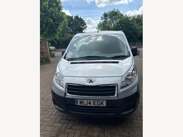Peugeot Expert Tepee 2.0 HDi Comfort L2 5dr (8/9 seats)