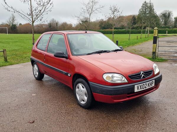 Citroen Saxo 1.1i Forte 3dr