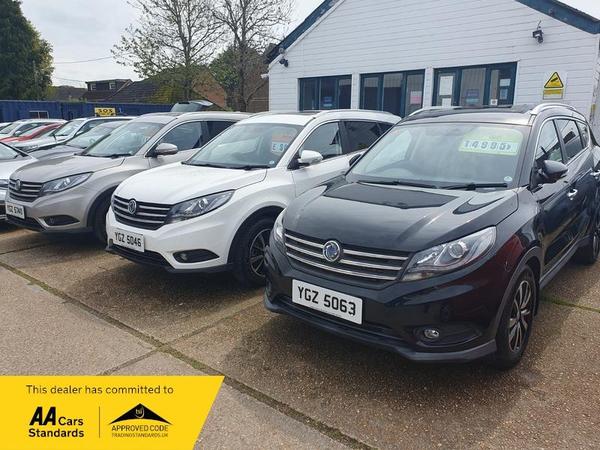 DFSK Glory 1.5 AUTO 7 SEATERS 5dr