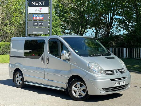 Renault Trafic 2.5 TD dCi SL27 Sport QS6 4dr (9 Seats)