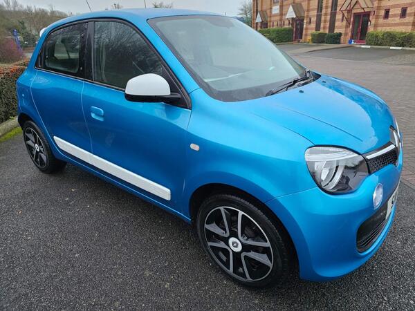 Renault Twingo 1.0 SCe Play Euro 5 5dr