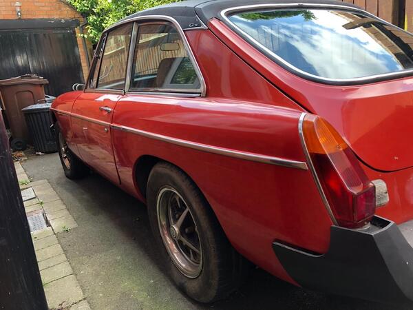 MG MGB GT 1.8 2dr