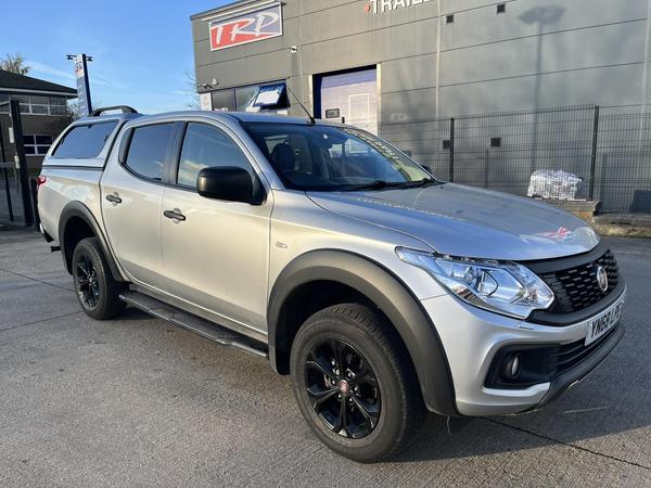 Fiat Fullback 2.4D Cross Pickup 4dr Diesel Auto 4WD Euro 6 (180 ps)
