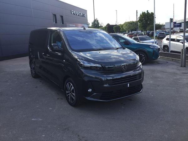 Peugeot e-Traveller 75kWh Allure Standard MPV Auto MWB 5dr (8 Seat, 7.4kW Charger)