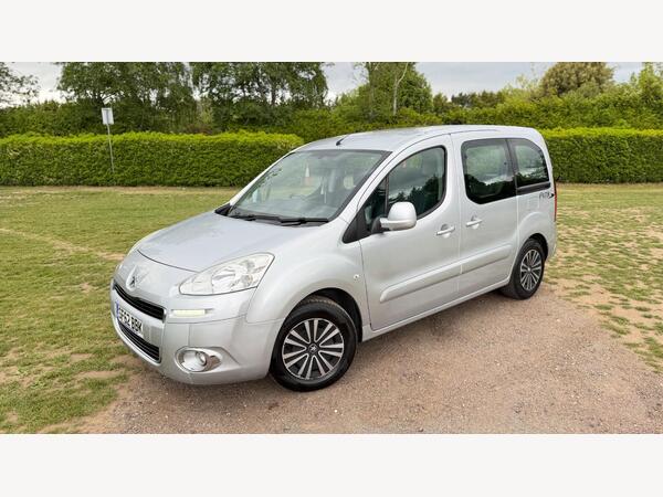 Peugeot Partner Tepee 1.6 HDi Tepee S EGC (s/s) 5dr
