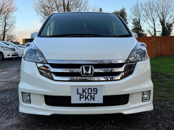 Honda Stepwagon 2.0