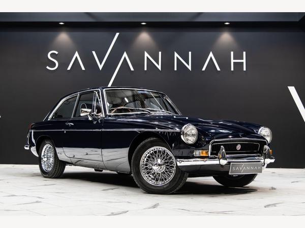MG MGB 1.8 GT 3d 95 BHP COUPE IN A STRIKING BLUE HUE