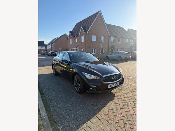 Infiniti Q50 2.0T Sport Auto Euro 5 (s/s) 4dr