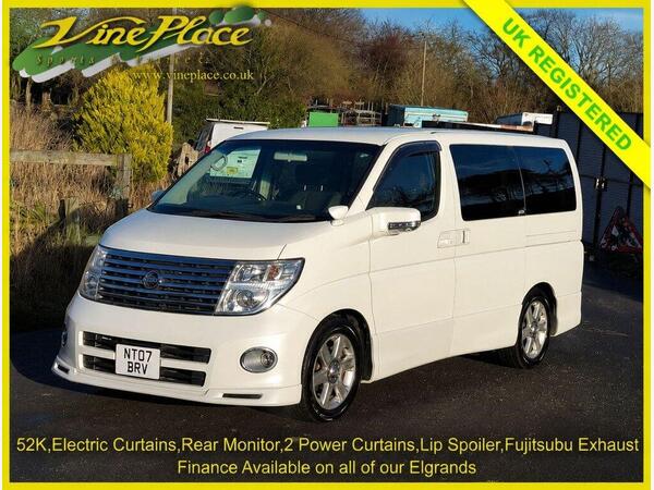 Nissan Elgrand 3.5 Highway Star Urban Selection, Auto, 8 Seats + FINANCE AT www.vineplace. 5dr