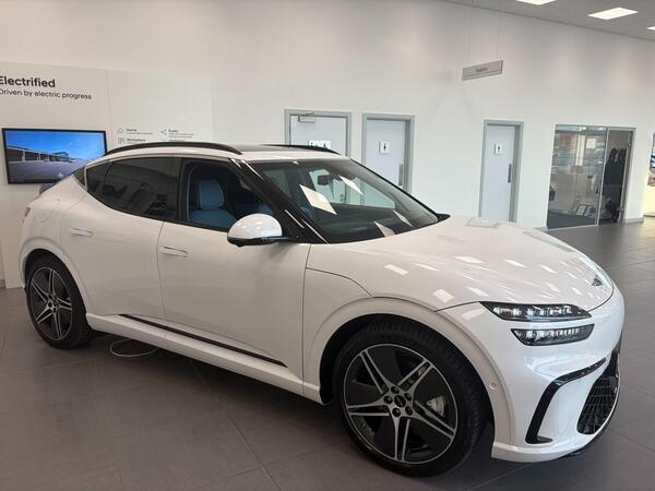 Genesis GV60 84kWh Performance Auto 4WD 5dr (Dual Motor)