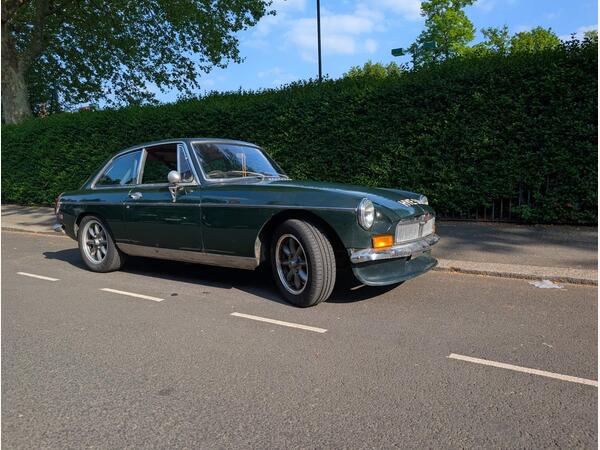 MG MGB GT 1.8 2dr