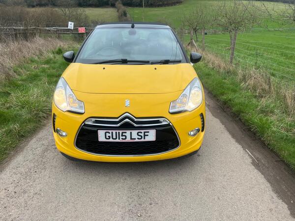 Citroen DS3 Cabrio 1.2 PureTech DStyle Plus Euro 6 (s/s) 2dr
