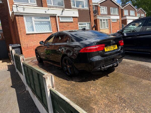 Jaguar XE 2.0d R-Sport Auto Euro 6 (s/s) 4dr