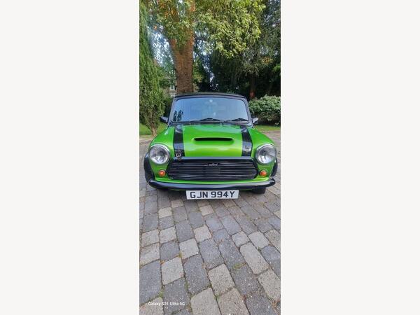 Austin Mini 1275 engine classic mini sports Saloon 2dr Petrol Manual (65 bhp)