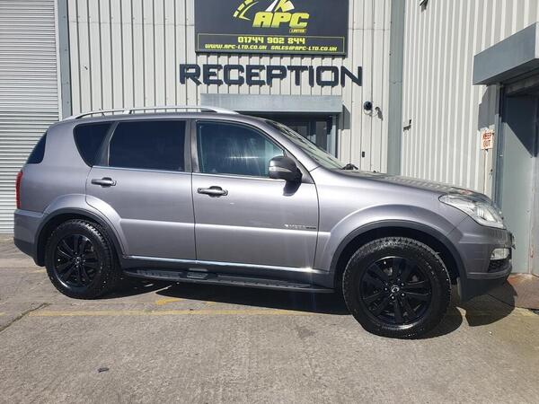 SsangYong Rexton 2.0 e-XDi EX T-Tronic 4WD Euro 5 5dr
