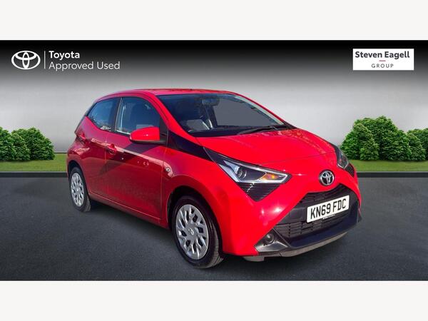 Toyota AYGO 1.0 VVT-i x-play x-shift Euro 6 5dr