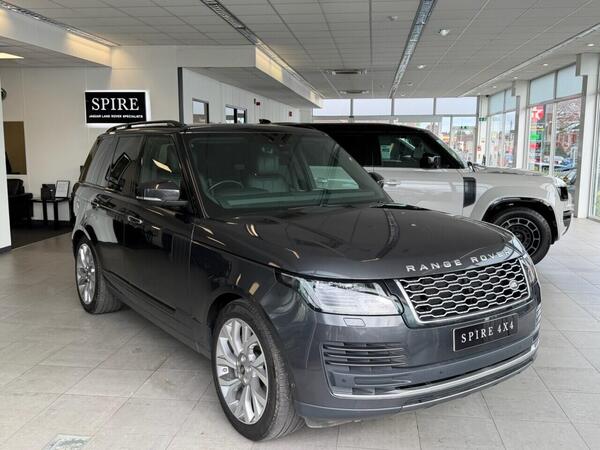 Land Rover Range Rover 3.0 SD V6 Vogue SE Auto 4WD Euro 6 (s/s) 5dr