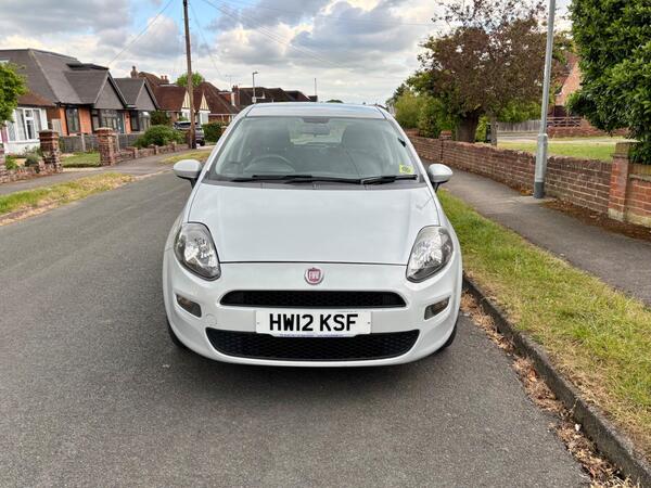 Fiat Punto 1.4 Easy Dualogic Euro 5 (s/s) 5dr