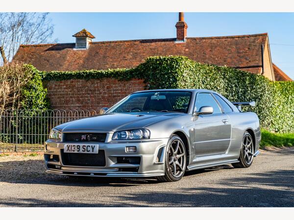 Nissan Skyline GT-R V Spec II 2dr