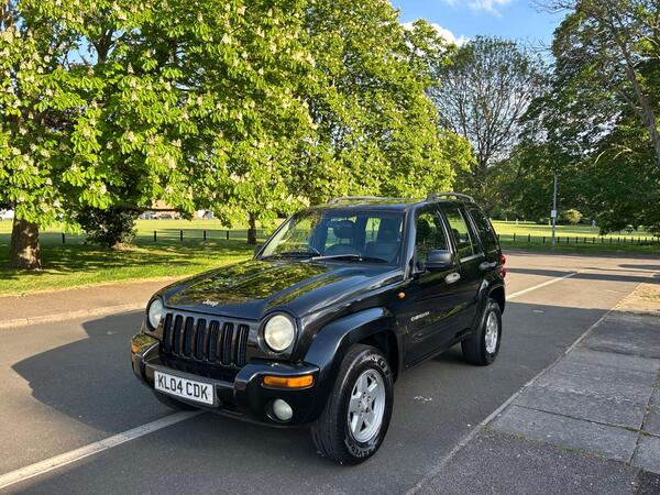 Jeep Cherokee 3.7 V6 Limited 4x4 5dr