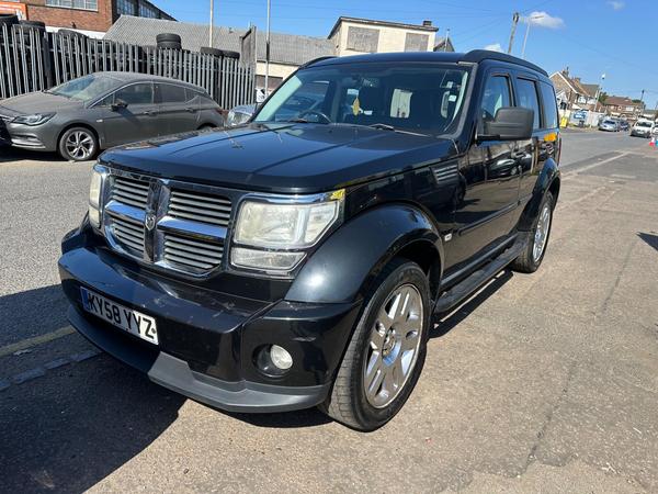 Dodge Nitro 2.8 CRD SXT 5dr