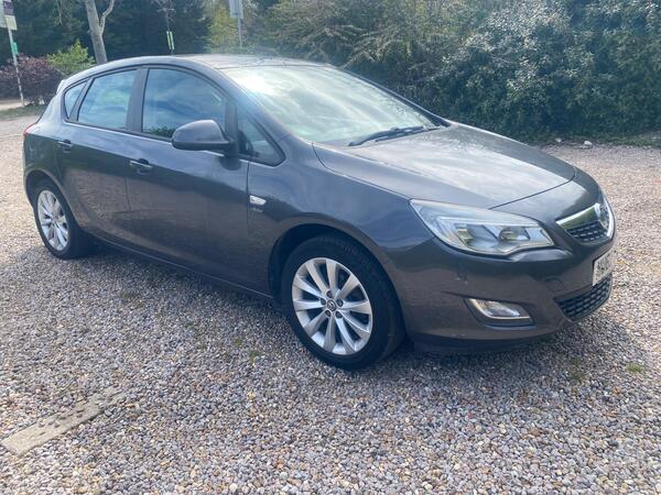 Vauxhall Astra 1.4 16v Active Euro 5 5dr