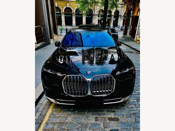 BMW i7 60 105.7kWh Excellence (Pro) Auto xDrive 4dr
