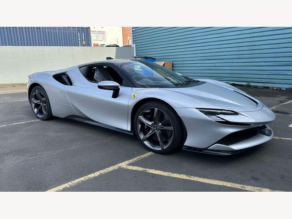 Ferrari SF90 Stradale 4.0T V8 7.9kWh F1 DCT 4WD Euro 6 (s/s) 2dr