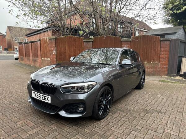 BMW 1 Series 2.0 120d M Sport Shadow Edition Auto xDrive Euro 6 (s/s) 5dr