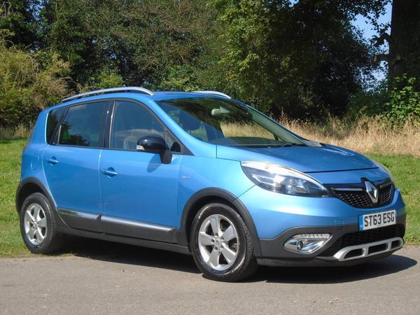 Renault Scenic Xmod 1.2 TCe ENERGY Dynamique TomTom Bose + Euro 5 (s/s) 5dr