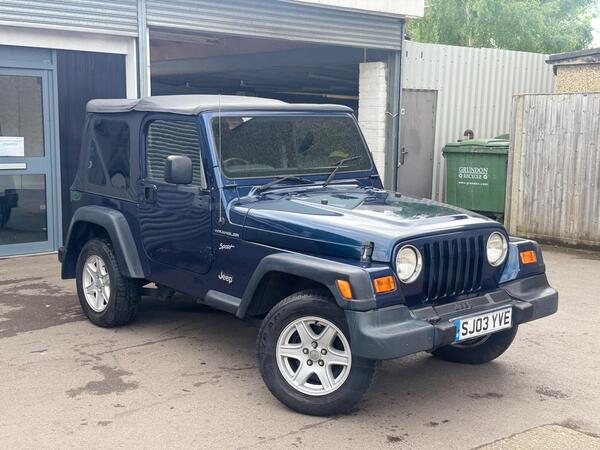 Jeep Wrangler 4.0 Sport Soft top 4x4 3dr