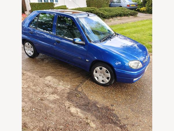 Citroen Saxo 1.1i Desire 5dr