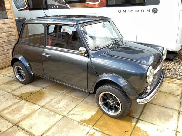 Austin Mini 1.3 1275 GT Saloon 2dr Petrol Manual