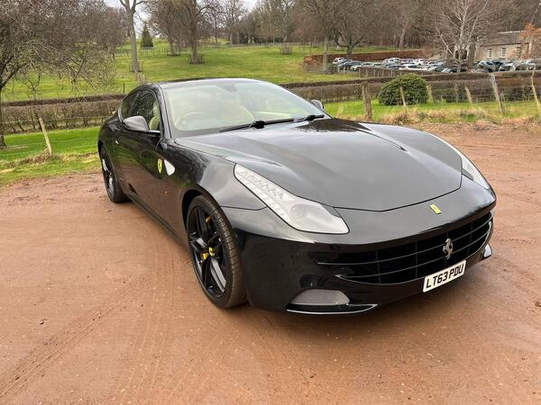 Ferrari FF 6.3 V12 F1 DCT 4WD Euro 5 (s/s) 3dr