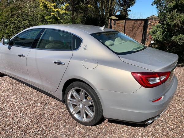 Maserati Quattroporte 3.0D V6 ZF Euro 5 (s/s) 4dr