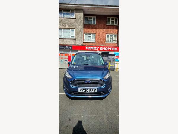 Ford Tourneo Connect 1.5 EcoBlue Titanium Auto Euro 6 (s/s) 5dr