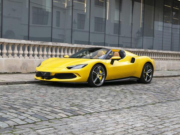 Ferrari 296 GTS 3.0T V6 7.45kWh Spider F1 DCT Euro 6 (s/s) 2dr
