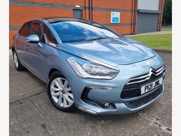 Citroen DS5 1.6 e-HDi Airdream DStyle EGS6 Euro 5 (s/s) 5dr