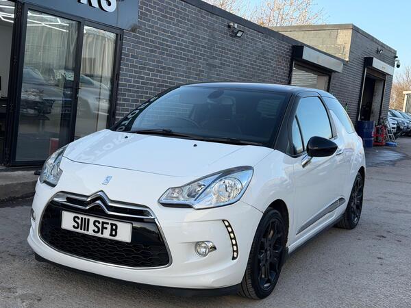Citroen DS3 1.6 e-HDi Airdream DStyle Plus Euro 5 (s/s) 3dr
